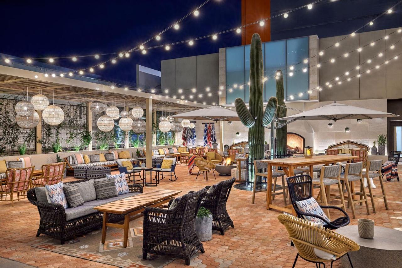 The Westin Phoenix Downtown Exterior foto